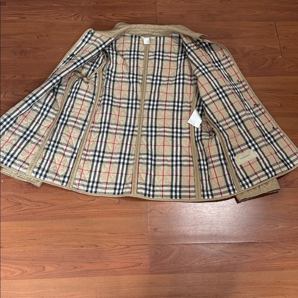 Burberry London Quilted Utility Jacket-EUC - Picture 13 of 16